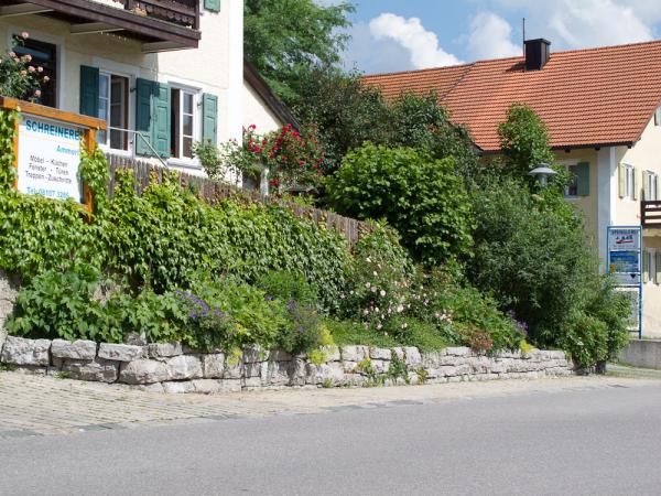 Mauerbau